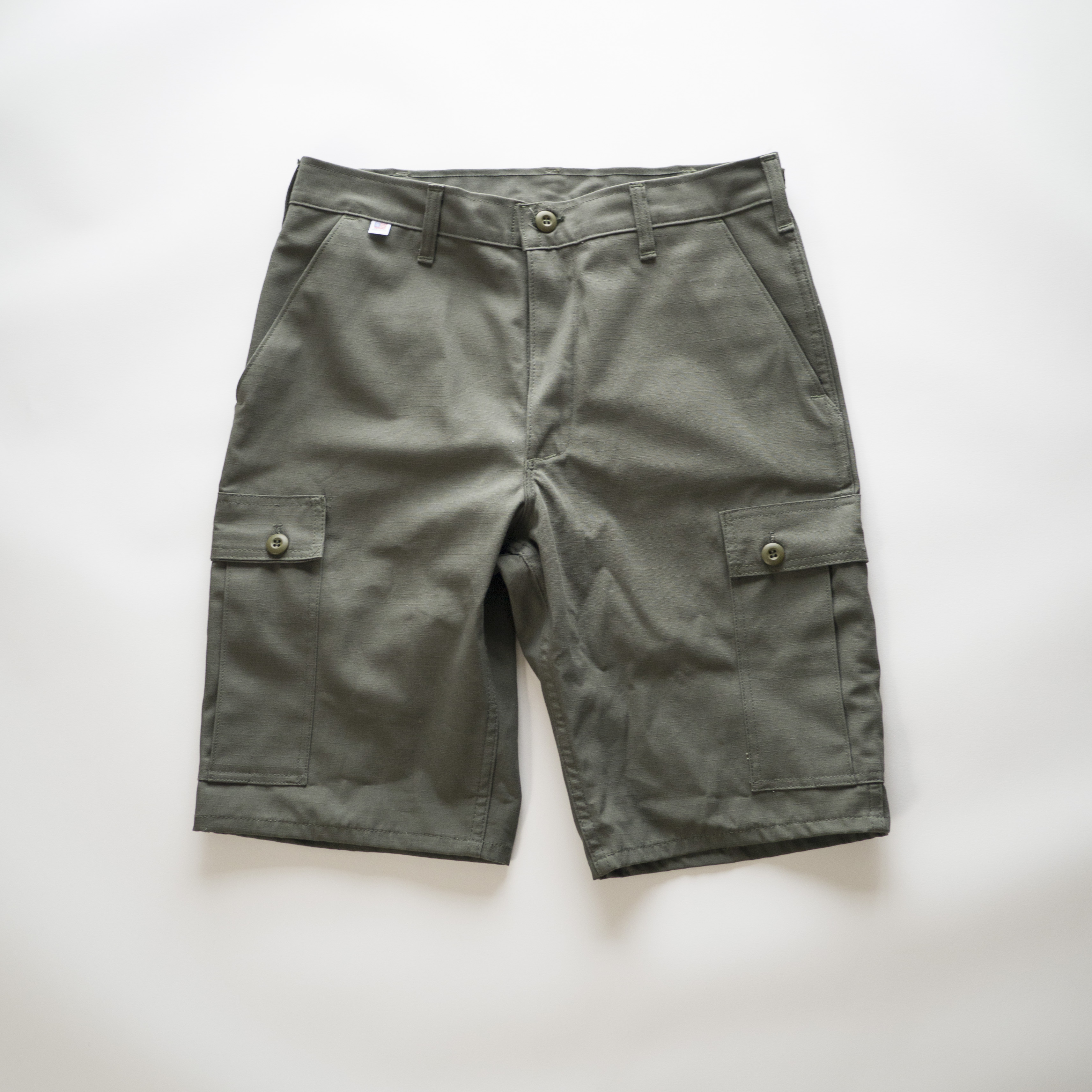 six pocket cargo shorts